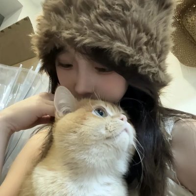 玛丽莲有深黑之眸